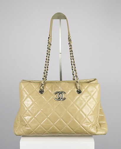 Glazed Quilted CC Shopper, front view